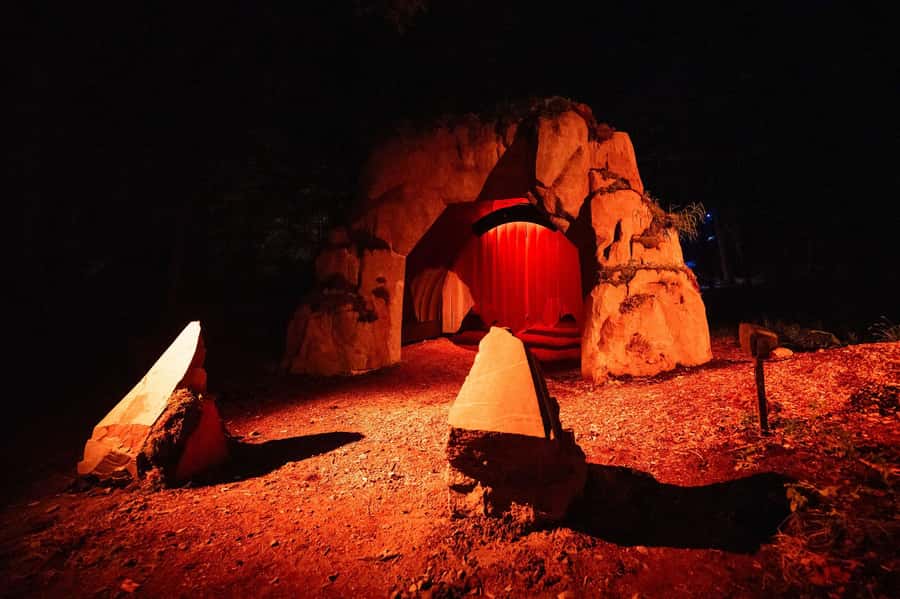 Montebello, QC: Parc Omega ONIRO Immersive Experience at Night - Logistics That Actually Matter: Arrival Time, Walking Shoes, and Rules