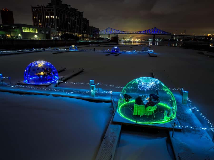 Montreal: Dome Dinning in Old Port of Montreal - The 3-hour timeline: how the meal experience feels in real time