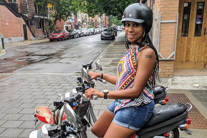 Montreal eBike Sightseeing Tour - Neighborhood loop: Westmount, Saint-Henri, canal Lachine, Old Montreal