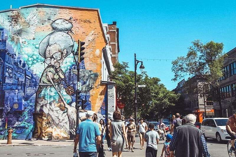Montreal: Essential Neighborhoods Walking Tour + Basilica - Montreal Underground City: the fastest way to hop toward Chinatown