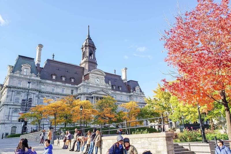 Montreal: Guided Bus Tour - Olympic Park, the Inclined Tower Highlight, and the Canadiens Connection