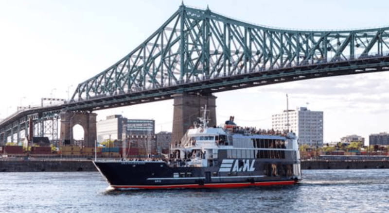 Montréal: Guided Sightseeing River Cruise - Price and Value at Around $36, Including Drinks and Onboard Bites