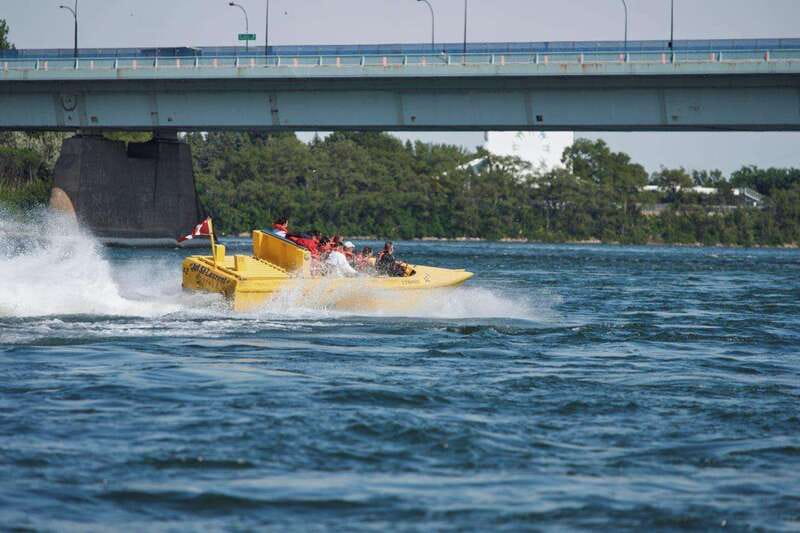Montreal: Jet Boating on the Lachine Rapids - The guides and the vibe on board