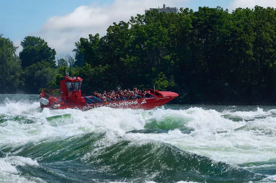 Montreal: Lachine Rapids Sightseeing Tour - Why the St. Lawrence feels like a front-row seat