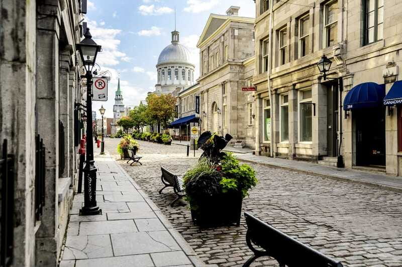 Montréal: Old Town Small Group Guided Walking Tour - Notre-Dame Streets: Reading the City With Your Head Up