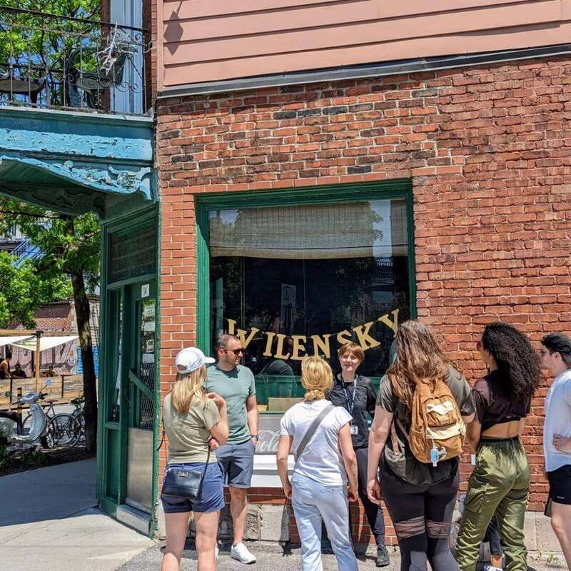 Montreal: Plateau Mont-Royal & Mile End Walking Tour - Plateau Mont-Royal and Mile End in 3 Hours: a smart first taste of Montreal