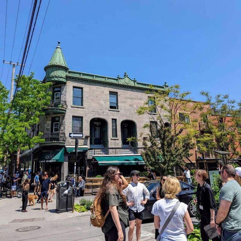 Montreal: Plateau Mont-Royal & Mile End Walking Tour - Meeting Outside ITHQ on Saint-Denis, then Getting Your Feet Ready