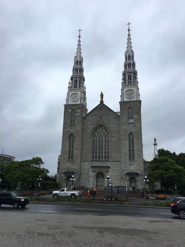 Montreal: Private Day Tour to Ottawa - ByWard Market: where you slow down and actually wander