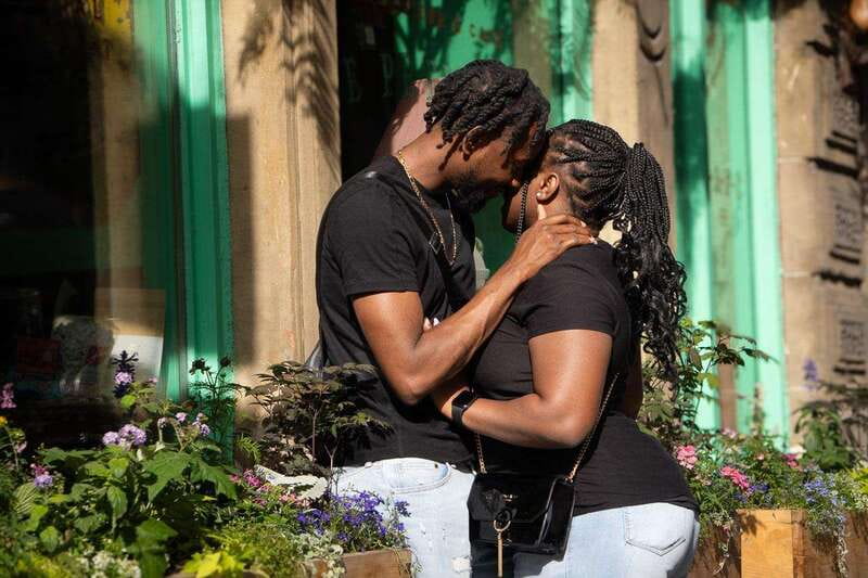 Montreal: Professional Photo Session with Delivery - Key things I’d prioritize before booking
