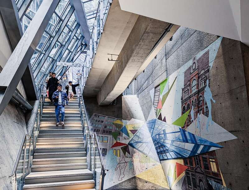 Montreal: RESO Underground City and Downtown Walking Tour - Meeting at Humble Lion and the Pace of a 2-Hour Walk