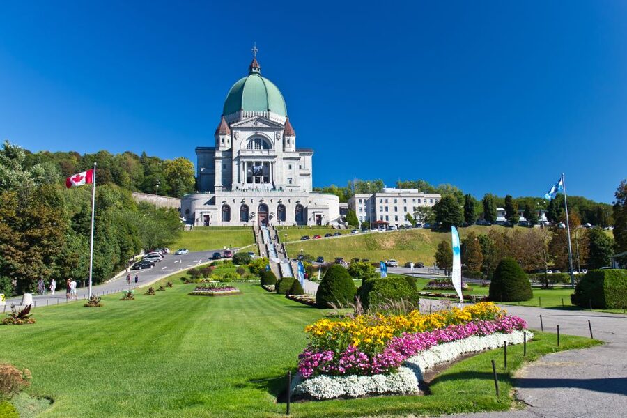 Montreal: Small Group Tour with River Cruise and Notre Dame - What I’d Pack and How I’d Time My Day Around It