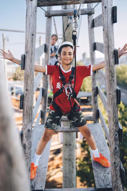 Montreal: Voiles En Voiles Aerial Park Admission Ticket - Aerial obstacle courses: how to approach the balance and agility work