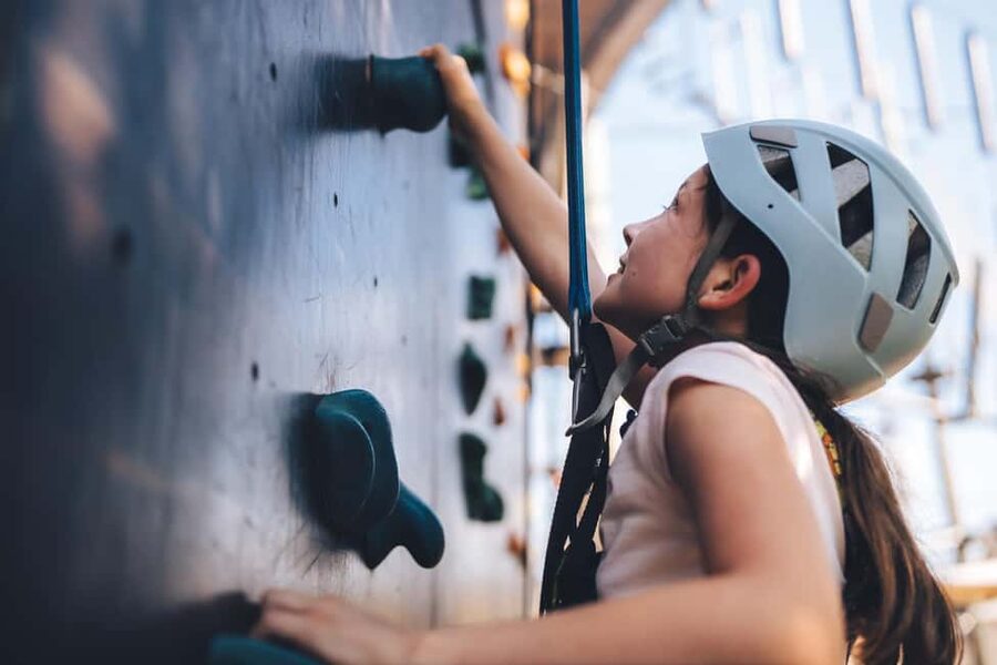 Montreal: Voiles En Voiles Aerial Park Admission Ticket - Inflatables, climbing wall, and the bonus fun when you need a break