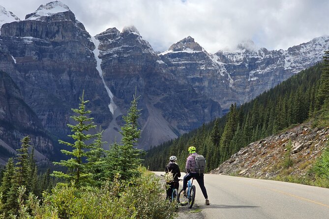 Moraine Lake and Lake Louise Half Day Tour - Timing options and how to plan your walk pace