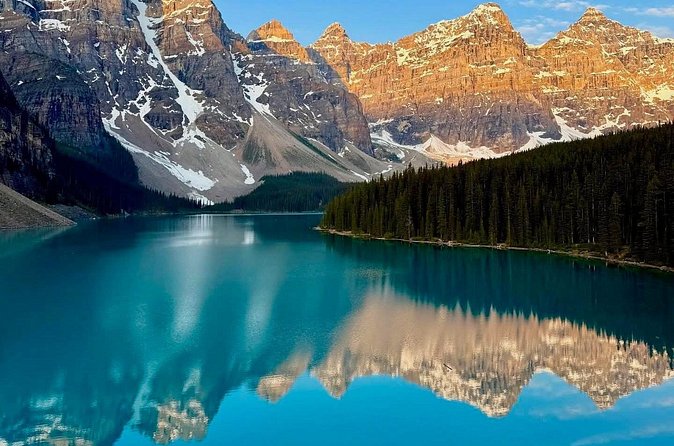 Moraine Lake and Lake Louise Shuttle | End of Summer Seat Sale! - Scheduling realities: when booking early actually helps