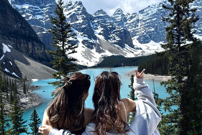 Moraine Lake, Lake Louise Johnston Canyon Banff National Park - Moraine Lake: the summer showpiece, and what replaces it in winter
