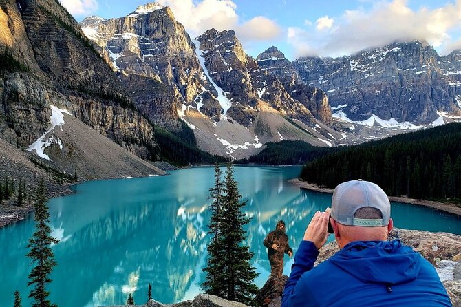 Moraine Lake & Louise - Morning or Sunset Tour from Banff/Canmore - Stop 1: Moraine Lake, why you want the van close by
