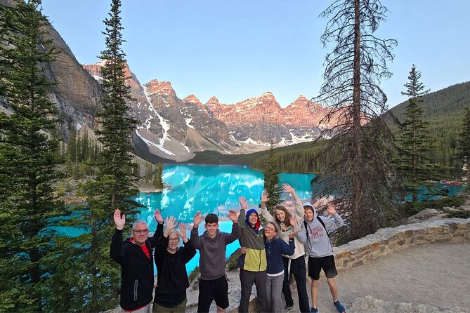 Moraine Lake & Louise - Morning or Sunset Tour from Banff/Canmore - Morning or sunset: how to choose your ideal crowd level