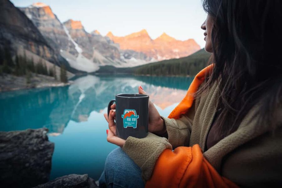 Moraine Lake Sunrise: Premium Tour from Canmore & Banff - Comfort and small-group dynamics on the van ride