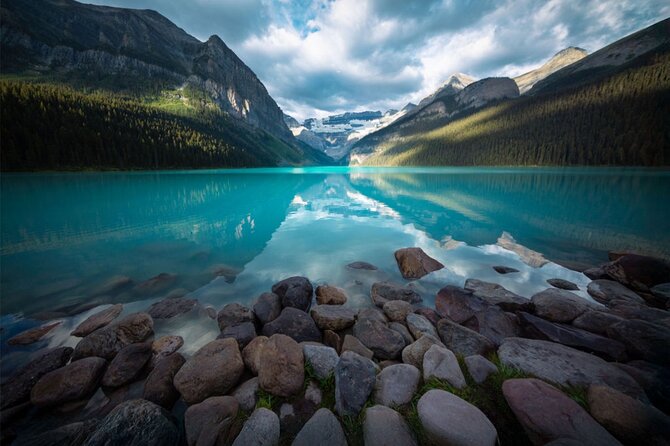 Morning Tour at Moraine Lake(2hrs) & Lake Louise(2hrs) - Key things to know before you go