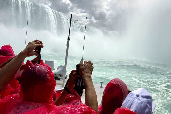 Niagara Falls Canada Day Tour From Toronto + Boat Cruise Option - Upgrading to the Boat Cruise: Hornblower, Mist, and Getting Wet
