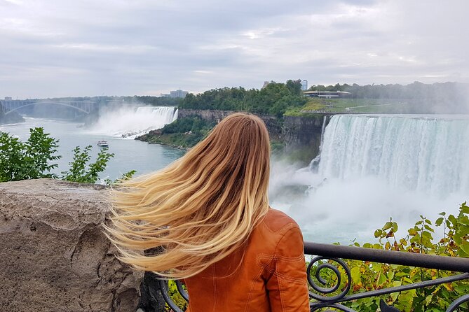 Niagara Falls Canada Day Tour From Toronto + Boat Cruise Option - Planning Lunch and Shopping with an Upgraded Day