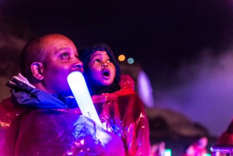 Niagara Falls, Canada: Evening Fireworks Cruise - Price and what you actually get for $35
