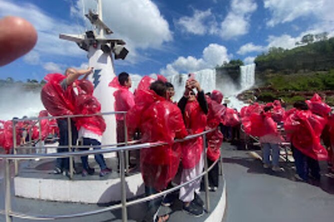 Niagara Falls Canada Walking Tour With Boat Cruise - Oakes Garden Theatre: gentle walking plus guide stories and photo moments