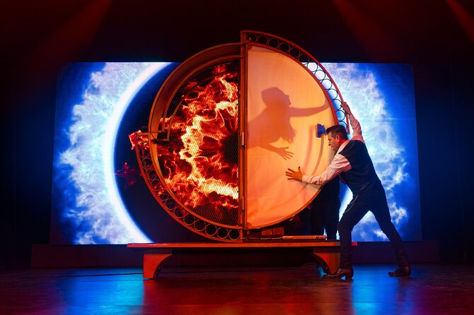 Niagara Falls, Canada: Wild Magic Show Ticket - Seating at Wild Magic: how to choose level and avoid surprises