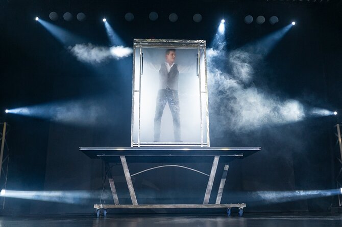 Niagara Falls, Canada: Wild Magic Show Ticket - Who this show is best for, and who might not love it