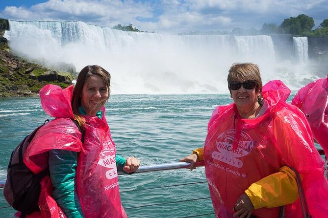 Niagara Falls Day and Evening Tour With Boat Cruise & Dinner (optional) - Dinner at Sheraton Fallsview: Eating With the Falls in View