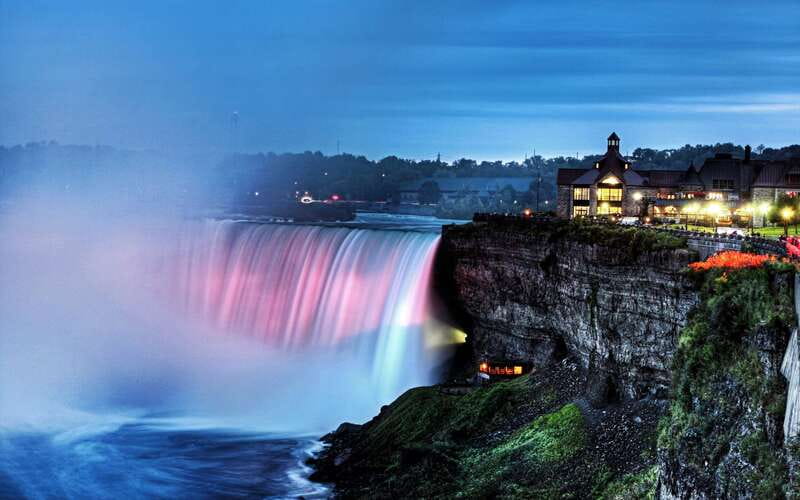 Niagara Falls: Day & Night Tour with Boat Ride and Dinner - Pickup, the Canadian-side start, and a scenic drive to warm up