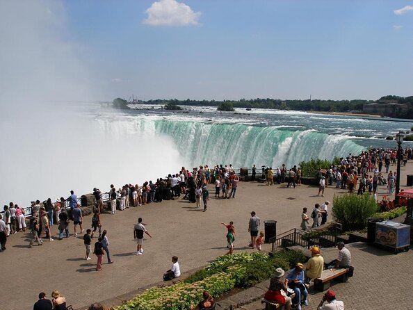 Niagara Falls Premium Night Tour: Fireworks Boat Cruise & Dinner - Key things I’d watch for on this Niagara Falls Premium Night Tour