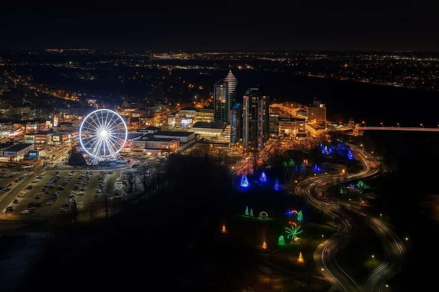 Niagara Falls: Skylon Tower, Fireworks & Walking Tour Canada - Fireworks at the end, your prime viewing moment