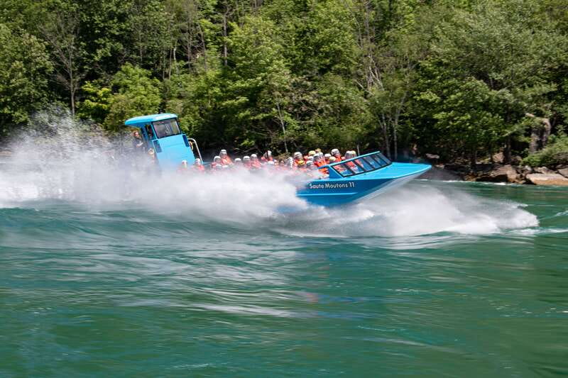 Niagara Falls USA: 45-Minute Jet-Boat Tour on Niagara River - Captains, guides, and why the crew matters here