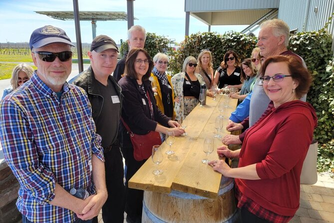 Niagara-on-the-Lake Cycle and Wine-Tasting Tour with Optional Lunch - Why cycling Niagara-on-the-Lake wineries beats driving