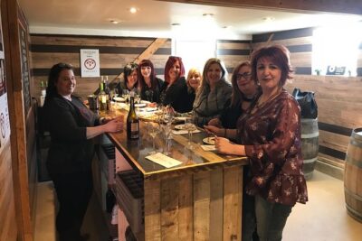 Niagara-On-The-Lake Guided Wine and Charcuterie Full-Day Tour