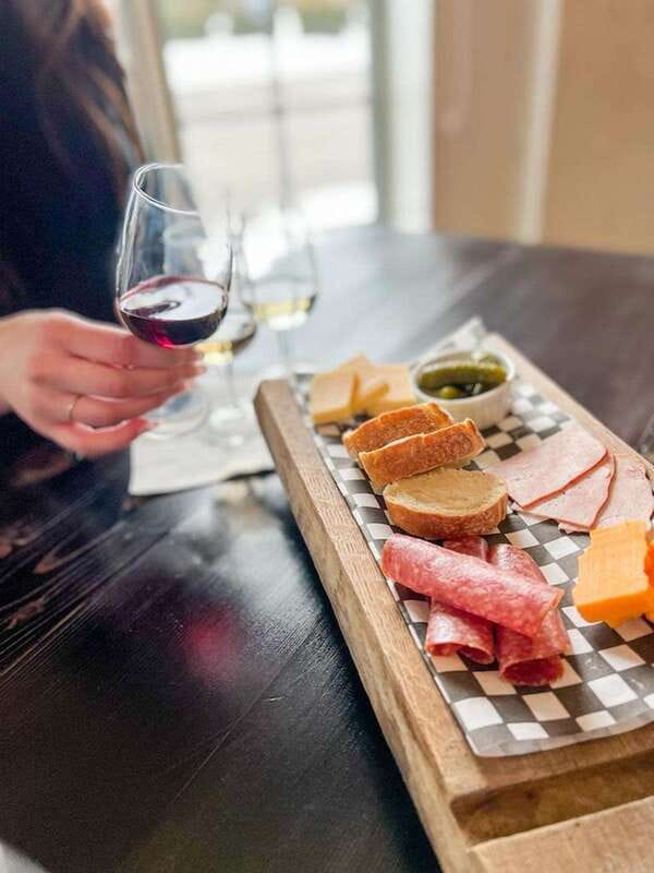 Niagara-on-the-Lake: Half-Day Wine, Beer & Charcuterie Tour - Pickup from Niagara Falls or Niagara-on-the-Lake, then a scenic ride