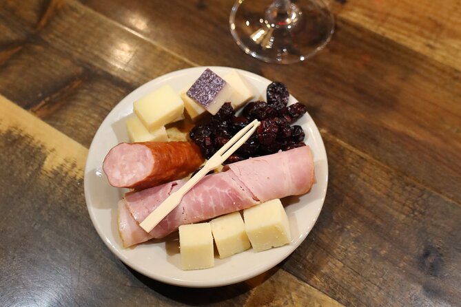 Niagara-on-the-Lake Small Group Wine Tasting Tour - Price and value: is $97.07 per person a fair deal?