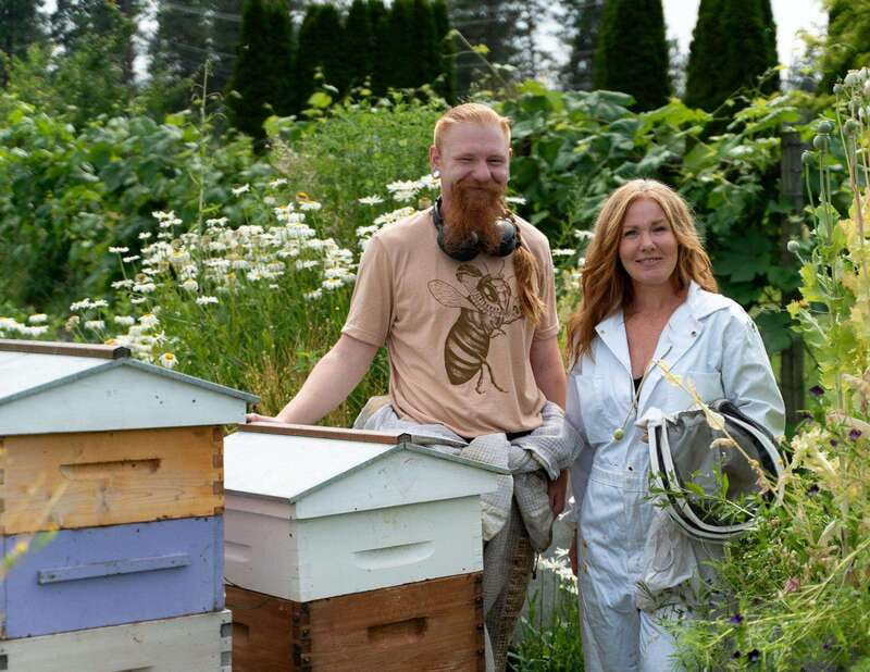 Okanagan Bee Tour, Wine Tasting and Lunch at Kelowna Winery - Key Takeaways Before You Go
