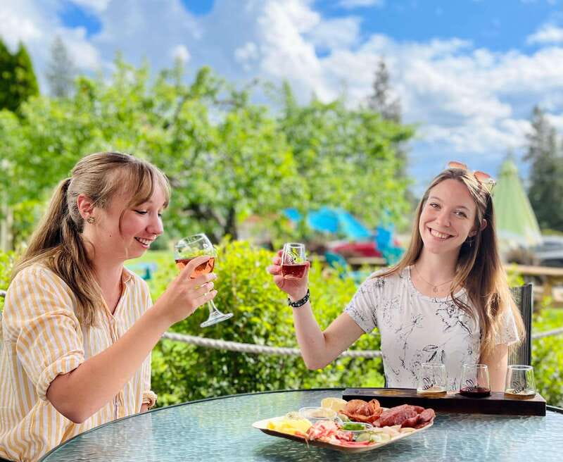 Okanagan Bee Tour, Wine Tasting and Lunch at Kelowna Winery - The Guided Bee Walk at Meadow Vista Artisan Farm