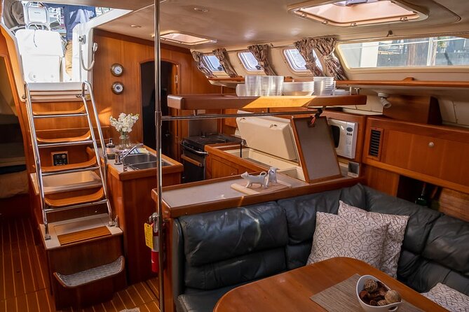 Okanagan Lake Sailing Tour from Penticton & Naramata BC - How Dan and Robyn teach you to sail, even if you have never sailed before