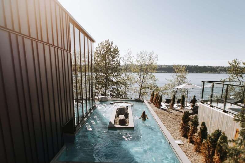 Old Quebec: Nordic Spa Thermal Experience - Hot tubs, cold plunge, and the St. Lawrence River view factor