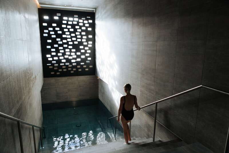 Old Quebec: Nordic Spa Thermal Experience - Changing rooms, lockers, and practical comfort details