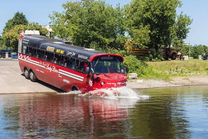 Ottawa: Bilingual Guided City Tour by Amphibious Bus - The rhythm of the tour: 40 minutes on land, 20 minutes on the river