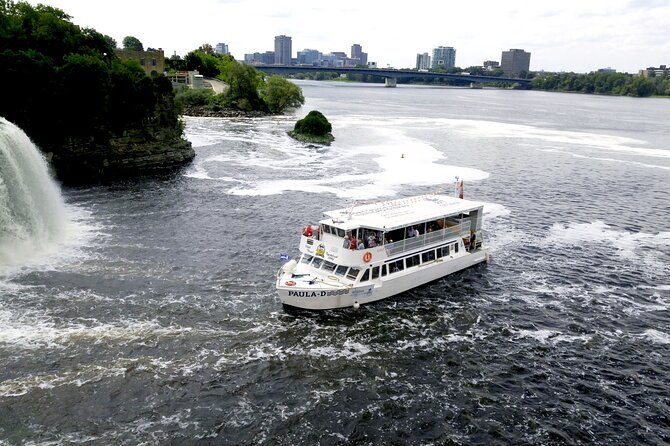 Ottawa Boat Cruise - Paul's Boat Line - Stepping aboard Paula D at Paul’s Boat Lines