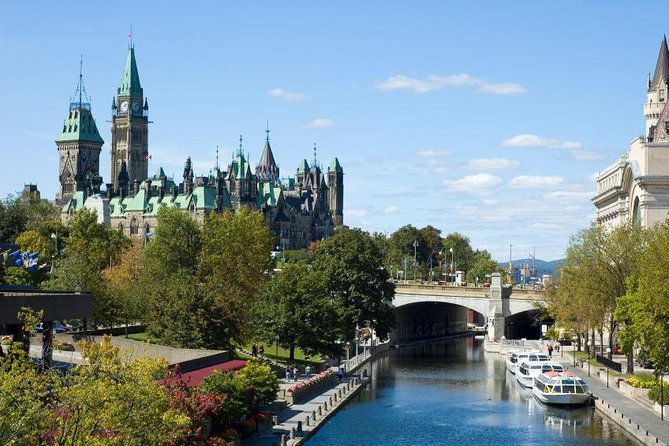 Ottawa City Tour by Land and Water - Ottawa and Gatineau in one amphibus loop