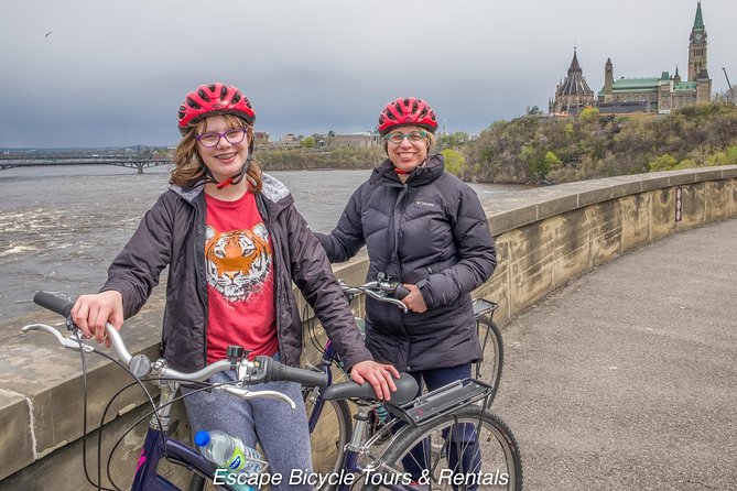 Ottawa Highlights 3.5 Hour Bike Tour - Quebec-side skyline views, Rideau Hall gardens, and the Falls moment
