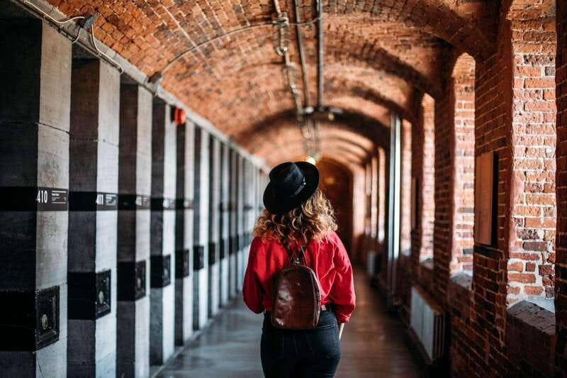 Ottawa : Historic Tour of the Ottawa Jail Hostel - The guided route: original prison details that make the stories real