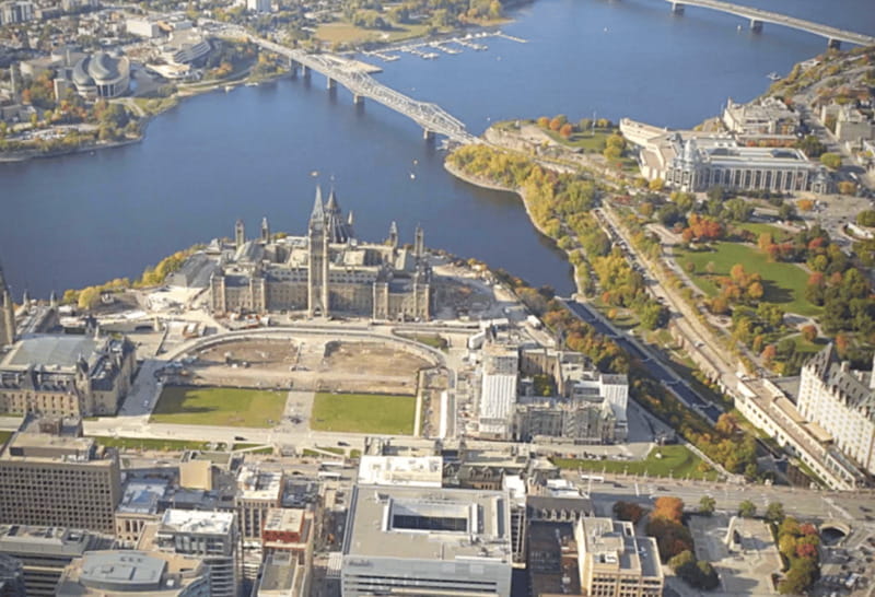 Ottawa Premium Small Group Tour with Canal Cruise - Who should book this Ottawa premium small-group tour?